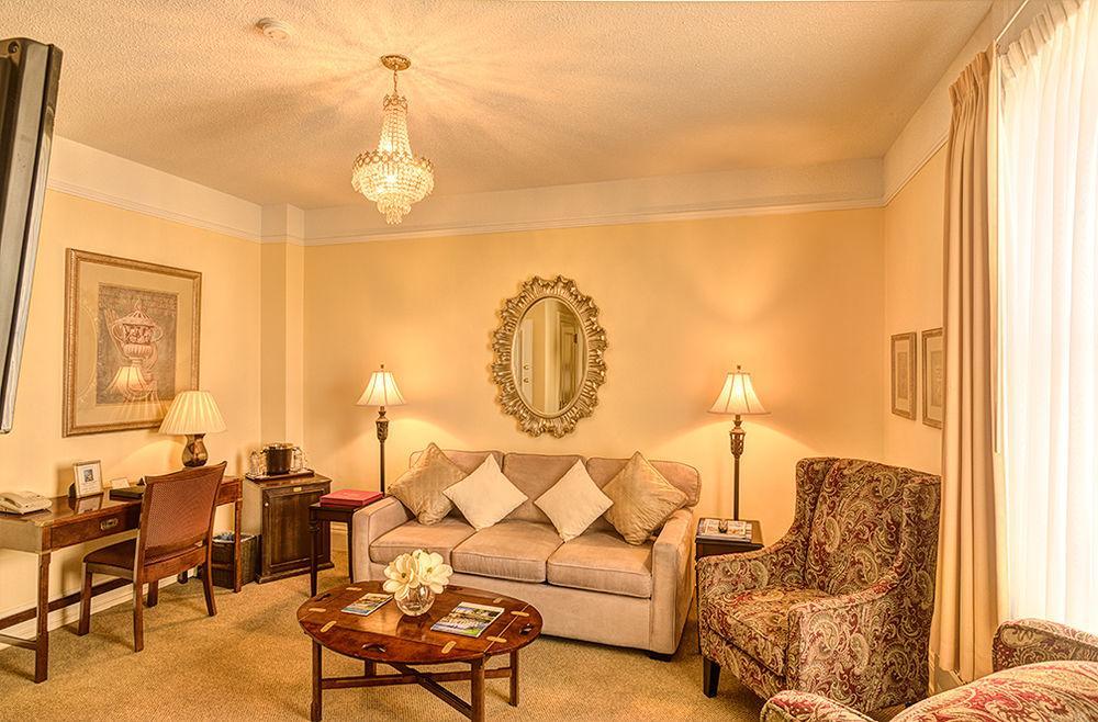 The At The Union Club Of British Columbia