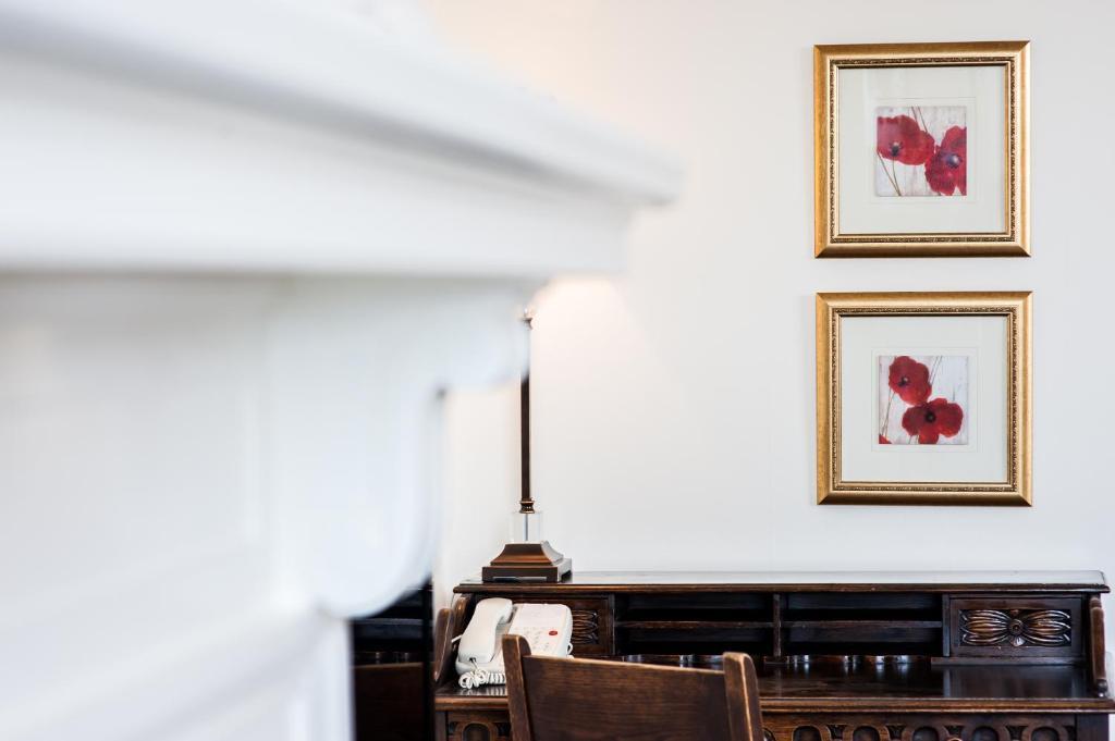 Hotel The At The Union Club Of British Columbia Victoria